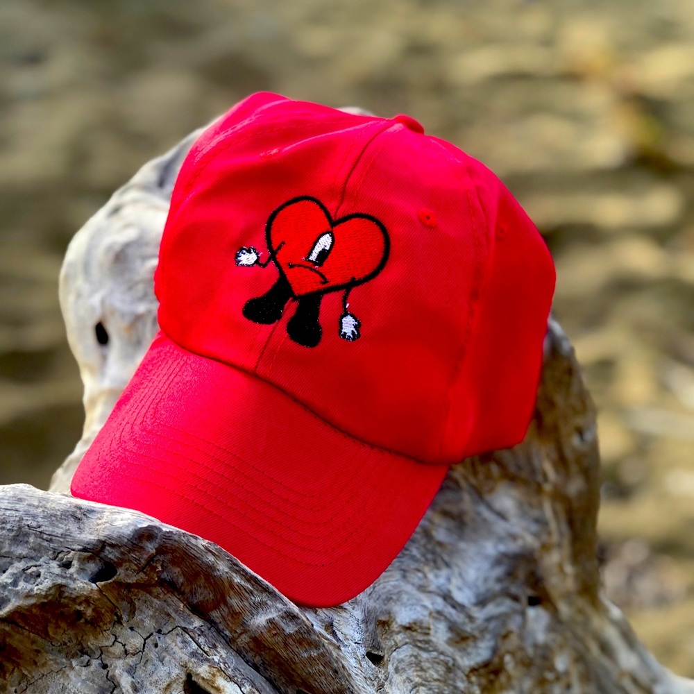 Bad bunny dad hats the last album ‘ Verano Sin ti’